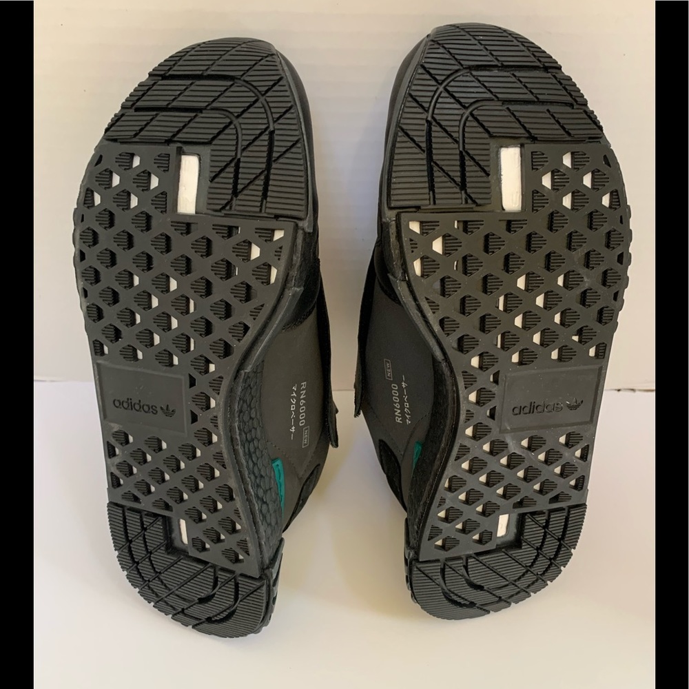 NWOB Adidas Men’s Size 9.5 Futurepacer Boost Shoes - Picture 7 of 8